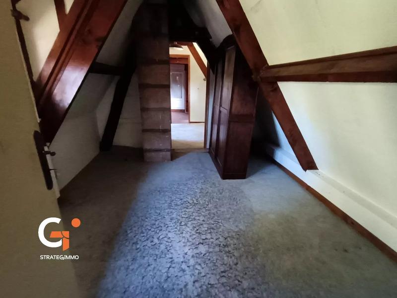 Maison - 90 m² - 6 pièces