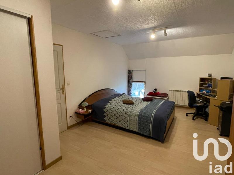 Maison - 190 m² - 8 pièces