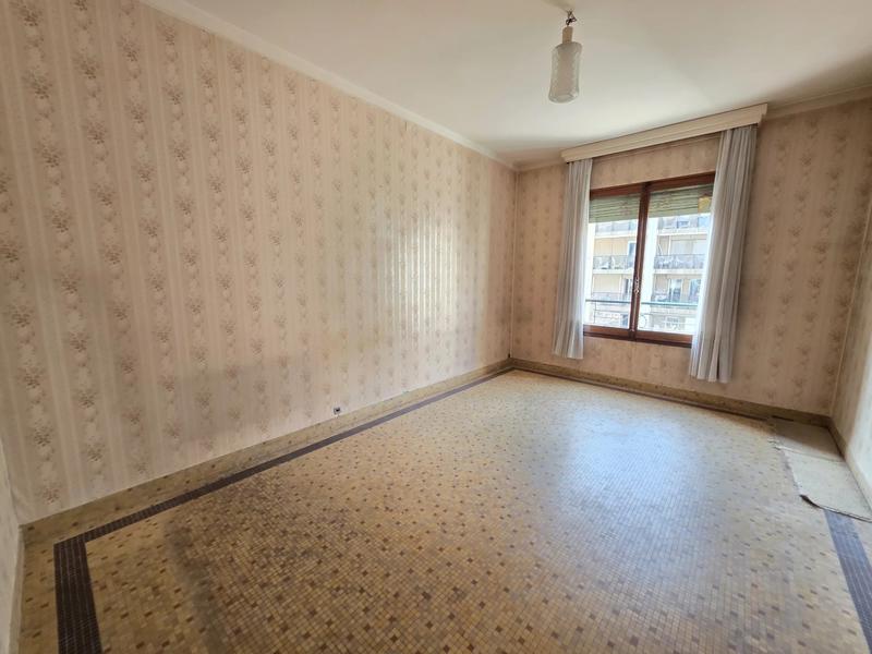 Appartement - 97 m² - 4 pièces