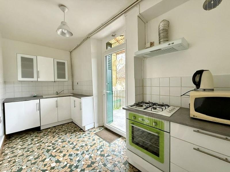 Maison - 104 m² - 5 pièces