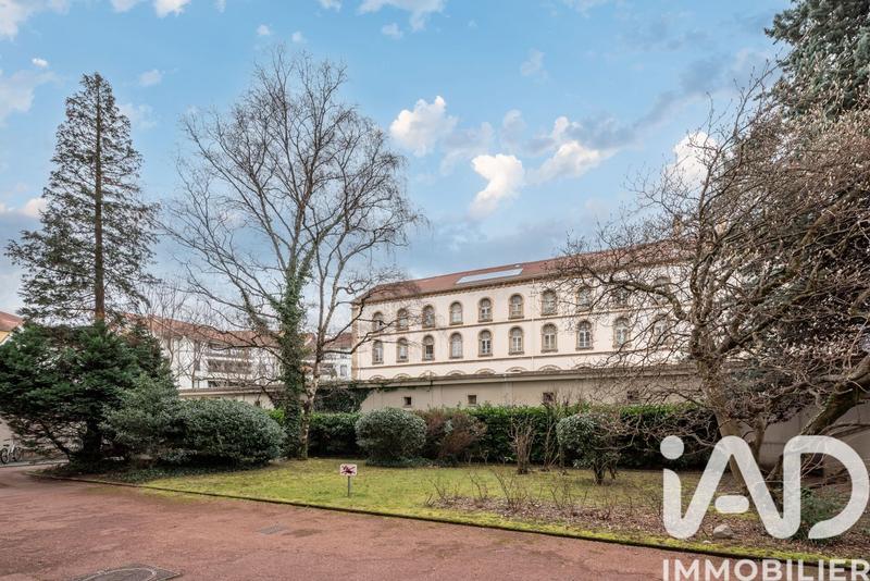 Appartement - 112 m² - 4 pièces