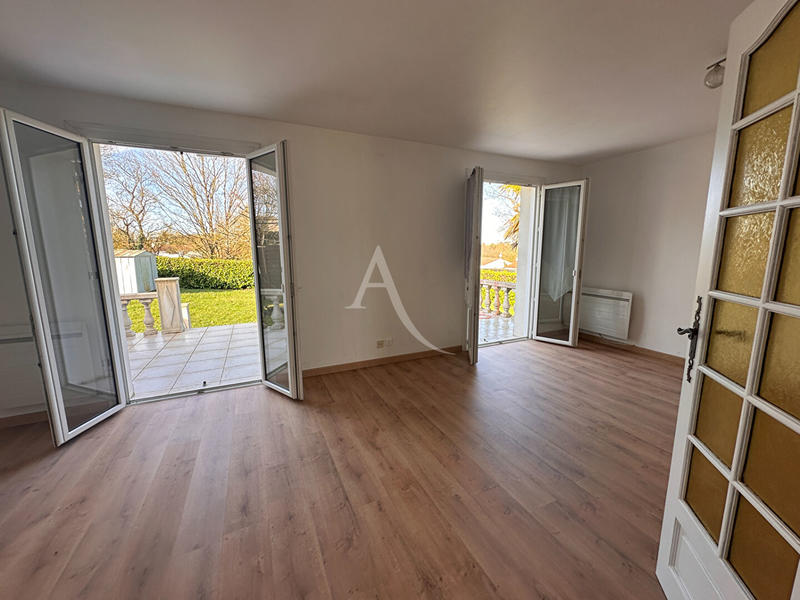 Maison - 102 m² - 5 pièces