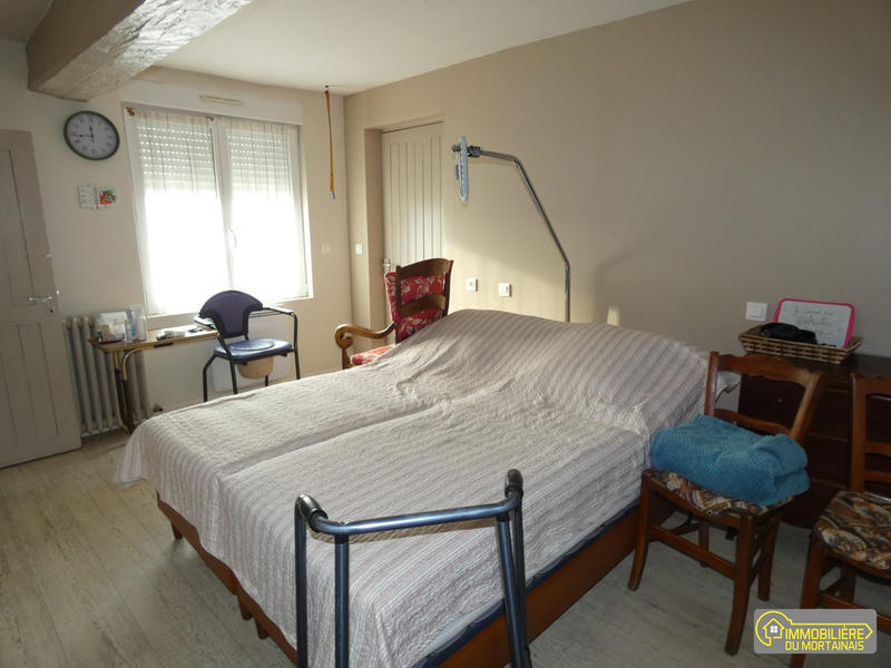 Maison - 97 m² - 5 pièces