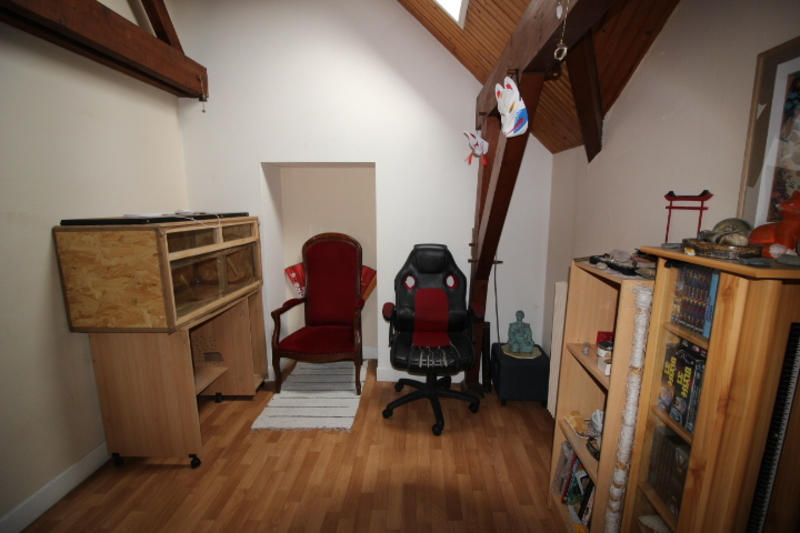 Immeuble - 60 m² - 6 pièces