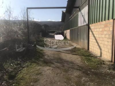 Hangar - 525 m² - 1 pièce