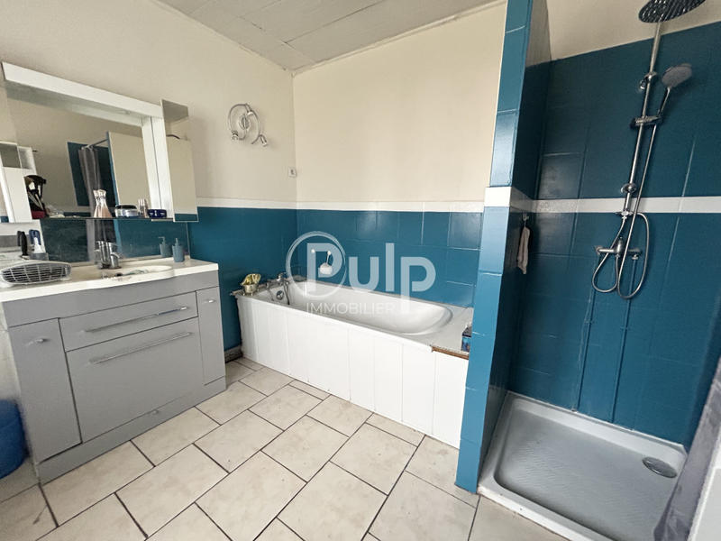 Maison - 105 m² - 4 pièces