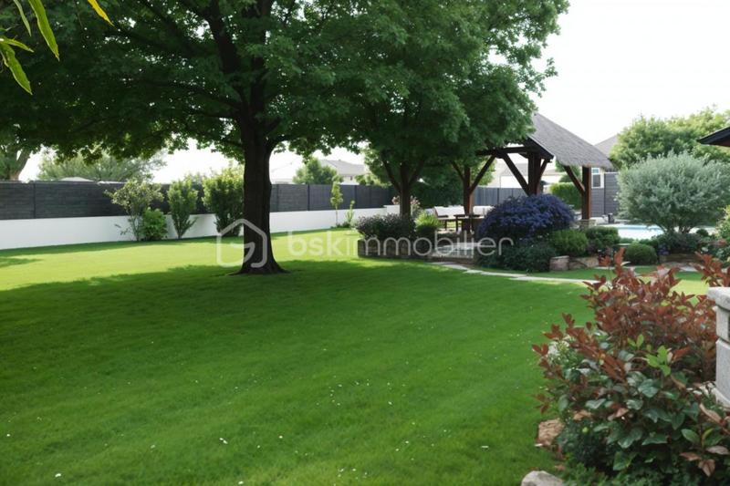 Propriété - 380 m² - 12 pièces