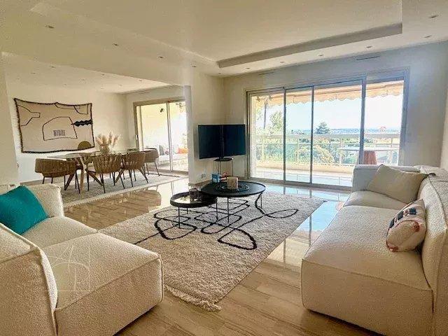 Appartement - 68 m² - 2 pièces