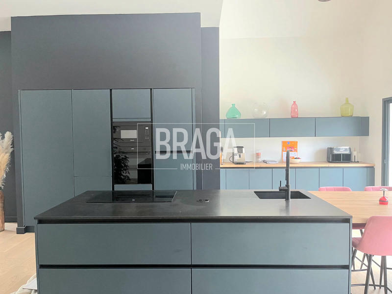 Maison - 148 m² - 5 pièces