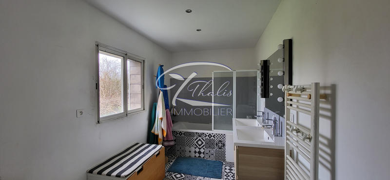 Maison ancienne - 109 m² - 4 pièces