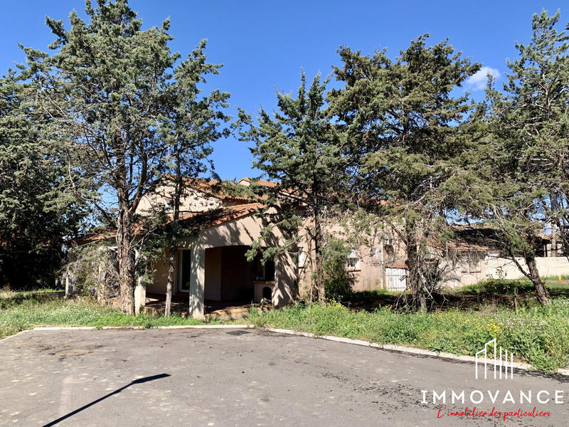 Maison - 350 m² - 7 pièces