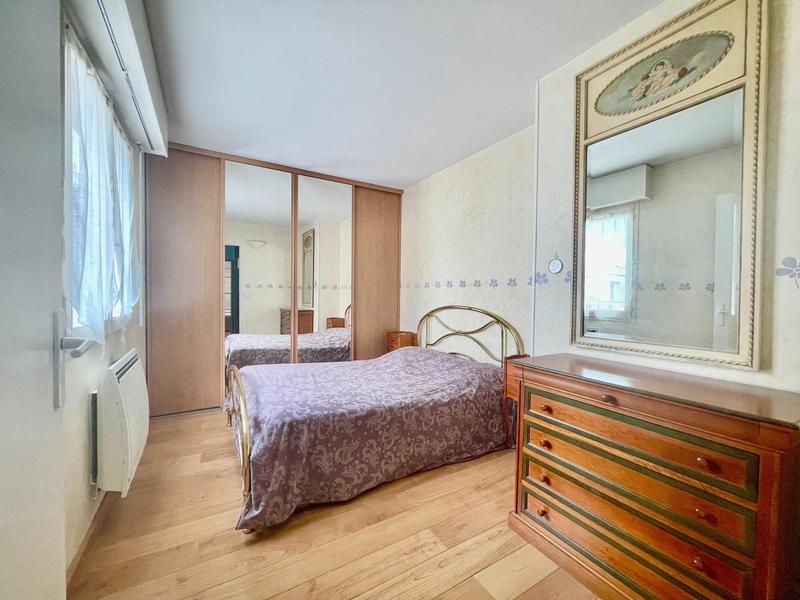 Appartement - 119 m² - 6 pièces