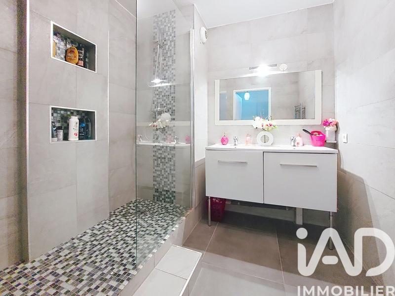 Appartement - 81 m² - 4 pièces