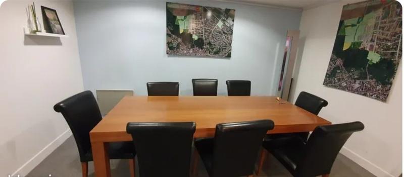 Local d'activités - 246 m²