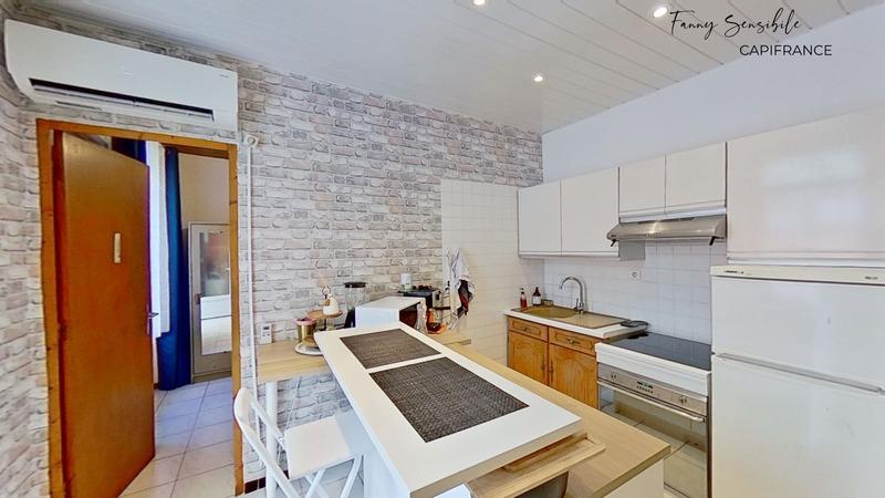 Maison - 93 m² - 4 pièces