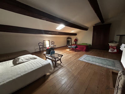 Maison ancienne - 130 m² - 3 pièces