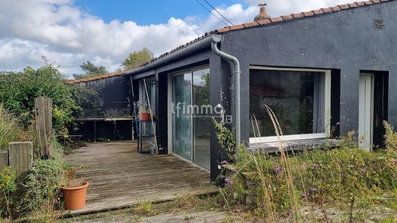 Maison - 170 m² - 8 pièces