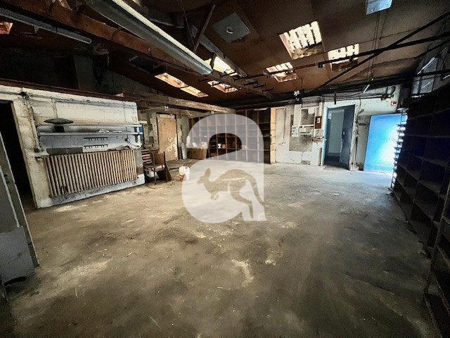 Local commercial - 285 m²