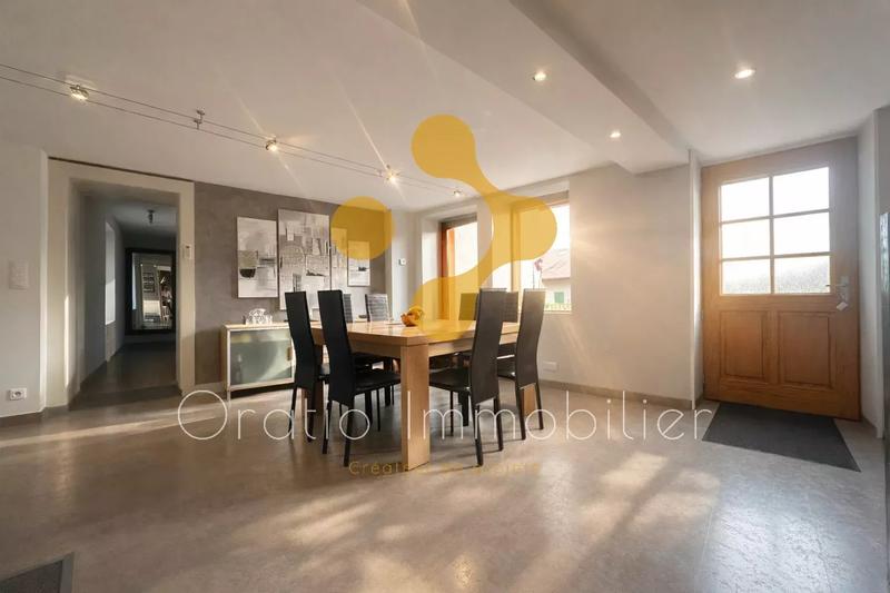 Maison de village - 207 m² - 8 pièces