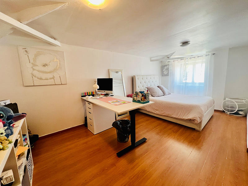 Maison - 193 m² - 9 pièces