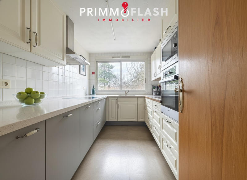 Appartement - 79 m² - 4 pièces