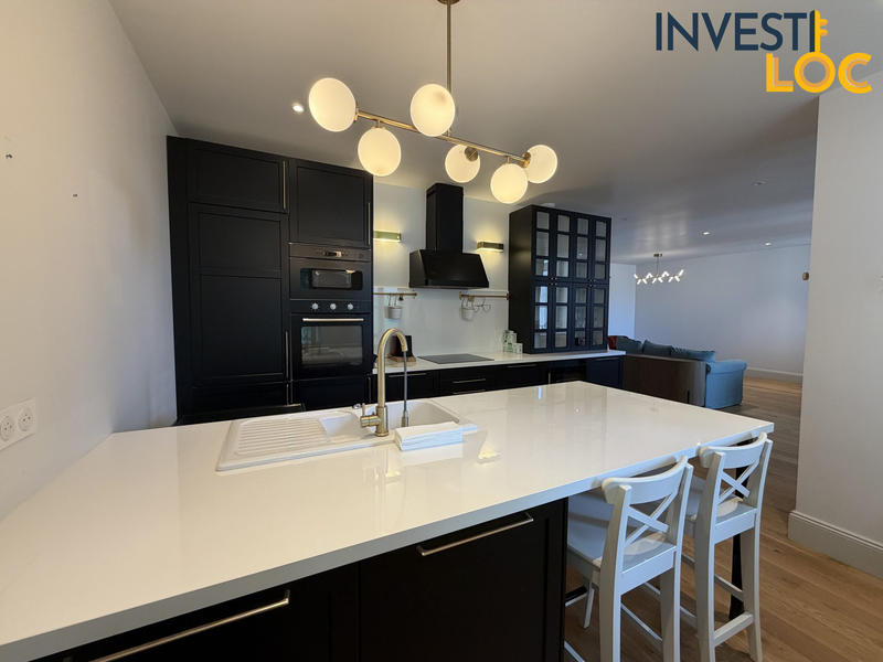 Appartement - 96 m² - 4 pièces