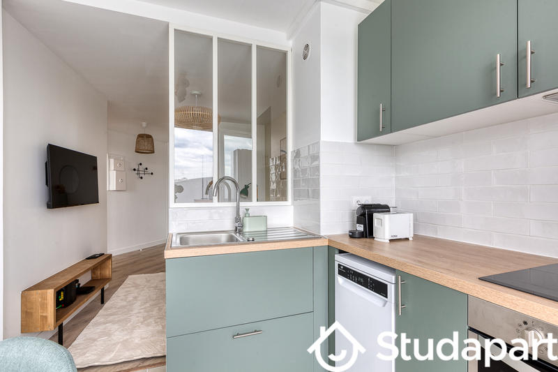 Chambre - 11 m² - 1 pièce