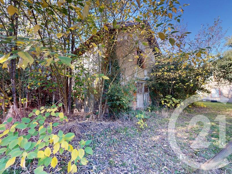 Maison - 400 m² - 8 pièces