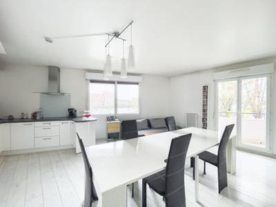 Appartement - 69 m² - 3 pièces