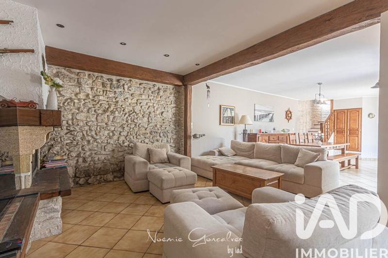 Maison - 160 m² - 6 pièces