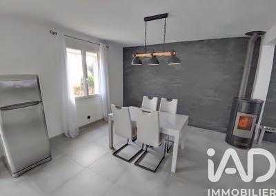 Maison - 121 m² - 6 pièces
