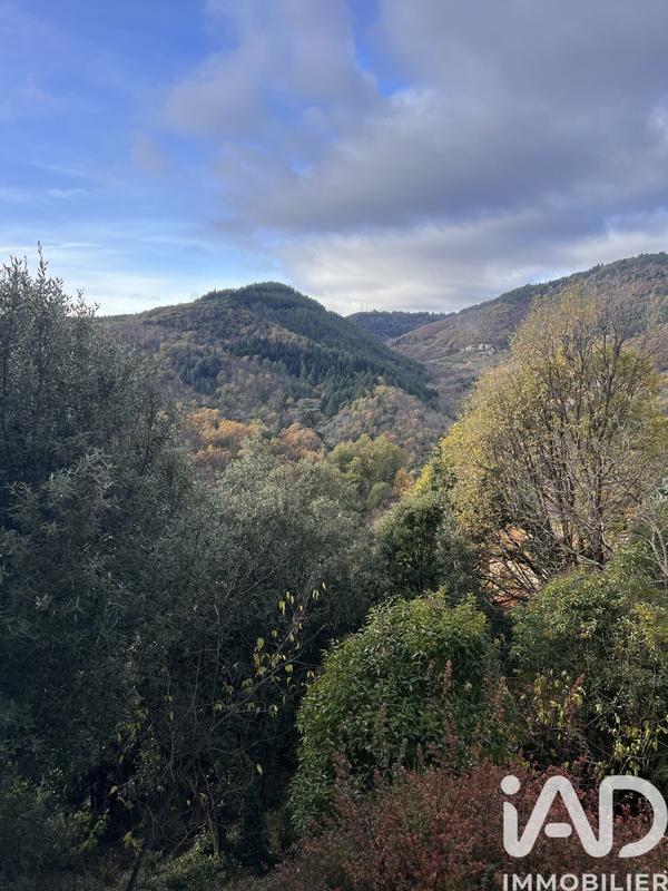 Maison - 99 m² - 3 pièces