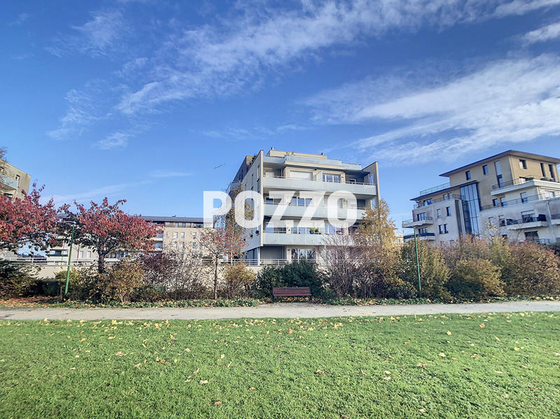 Appartement - 61 m² - 3 pièces