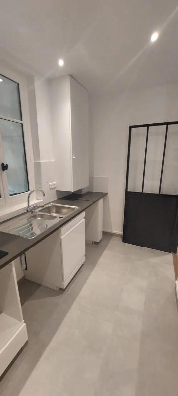 Appartement - 100 m² - 4 pièces