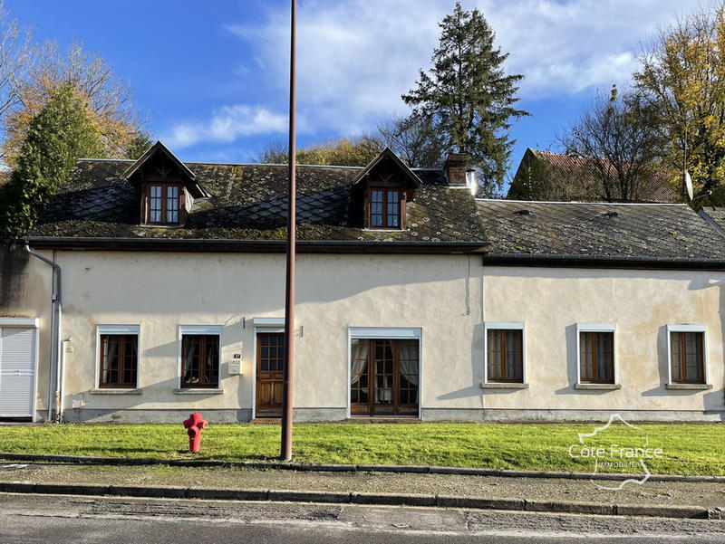 Maison de village - 137 m² - 5 pièces