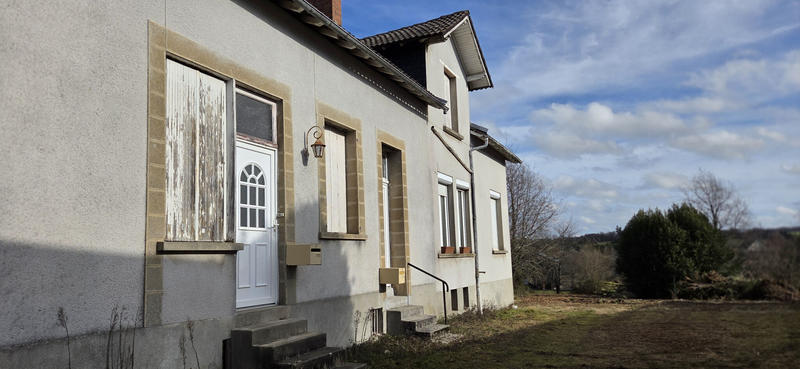 Maison - 220 m² - 7 pièces