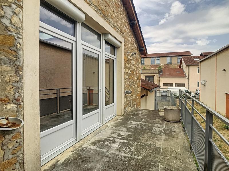 Appartement - 75 m² - 3 pièces