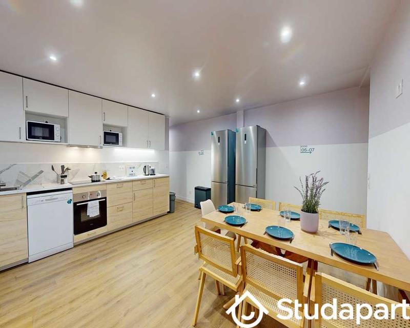 Chambre - 43 m² - 1 pièce