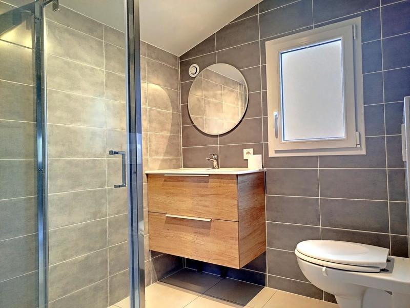 Maison - 148 m² - 7 pièces