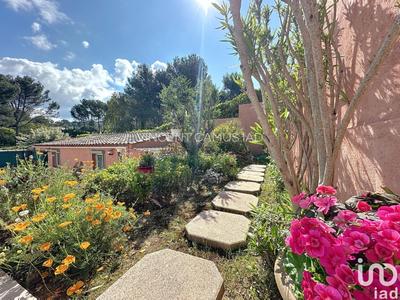 Maison - 142 m² - 5 pièces