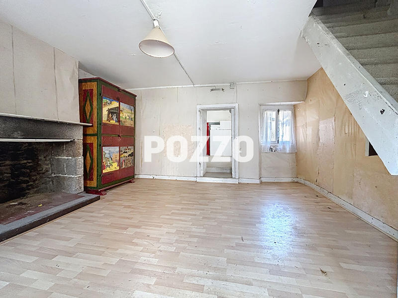 Maison - 440 m² - 19 pièces