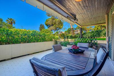 Appartement - 90 m² - 3 pièces