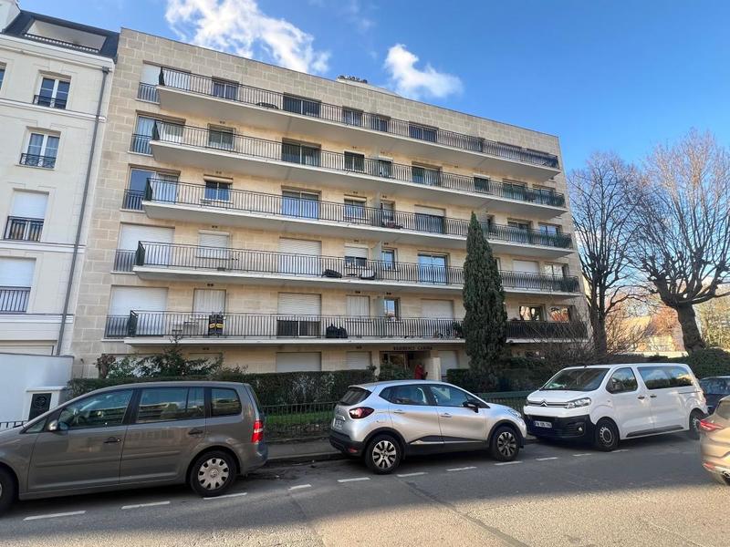 Studio - 23 m² - 1 pièce