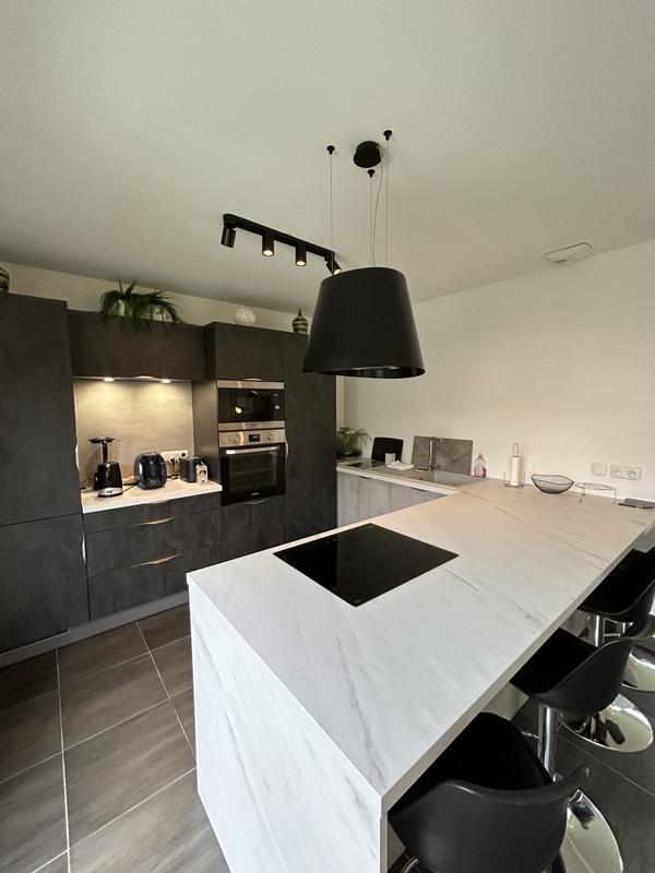 Maison - 121 m² - 6 pièces