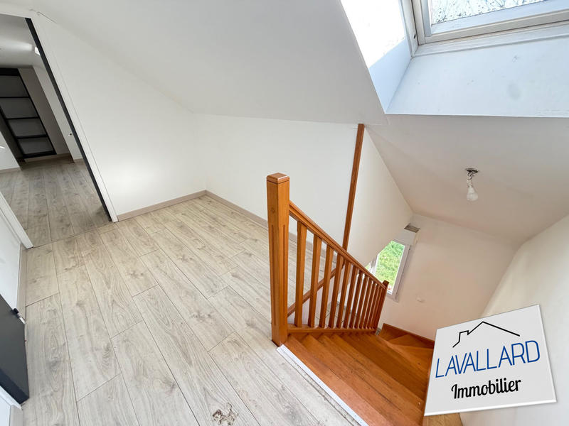 Maison - 92 m² - 6 pièces