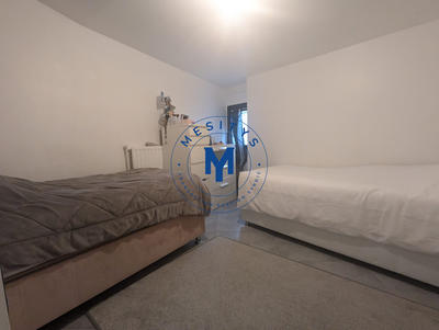 Maison - 99 m² - 5 pièces