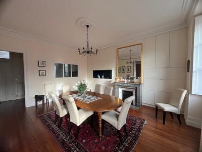 Appartement - 141 m² - 5 pièces