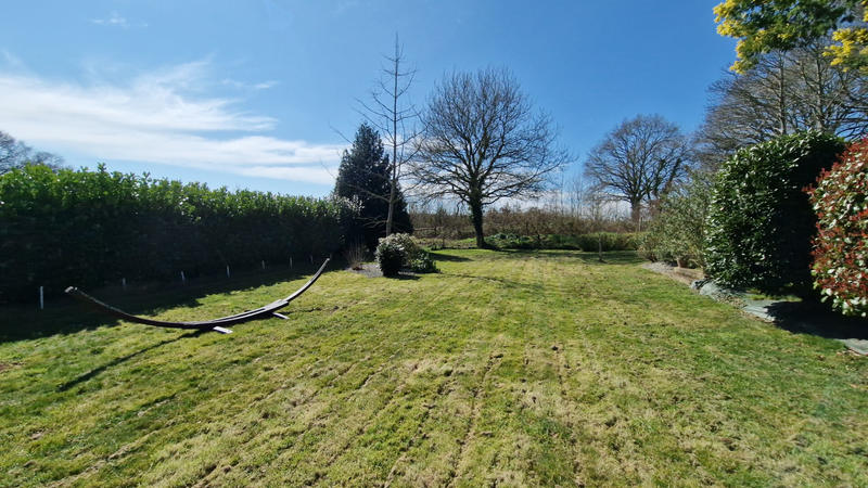 Maison - 213 m² - 6 pièces