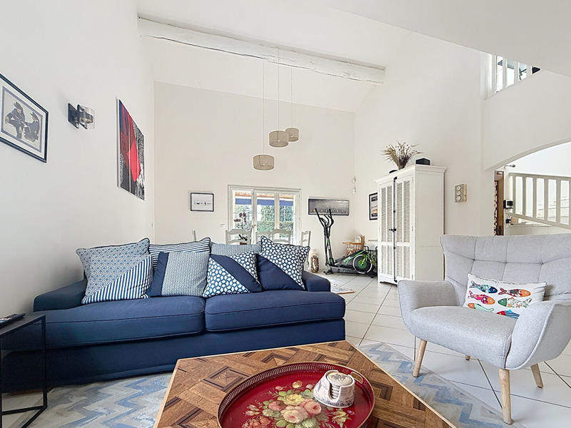 Maison - 136 m² - 4 pièces