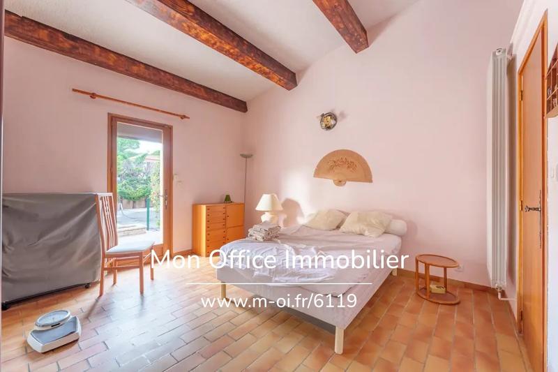 Villa - 220 m² - 7 pièces